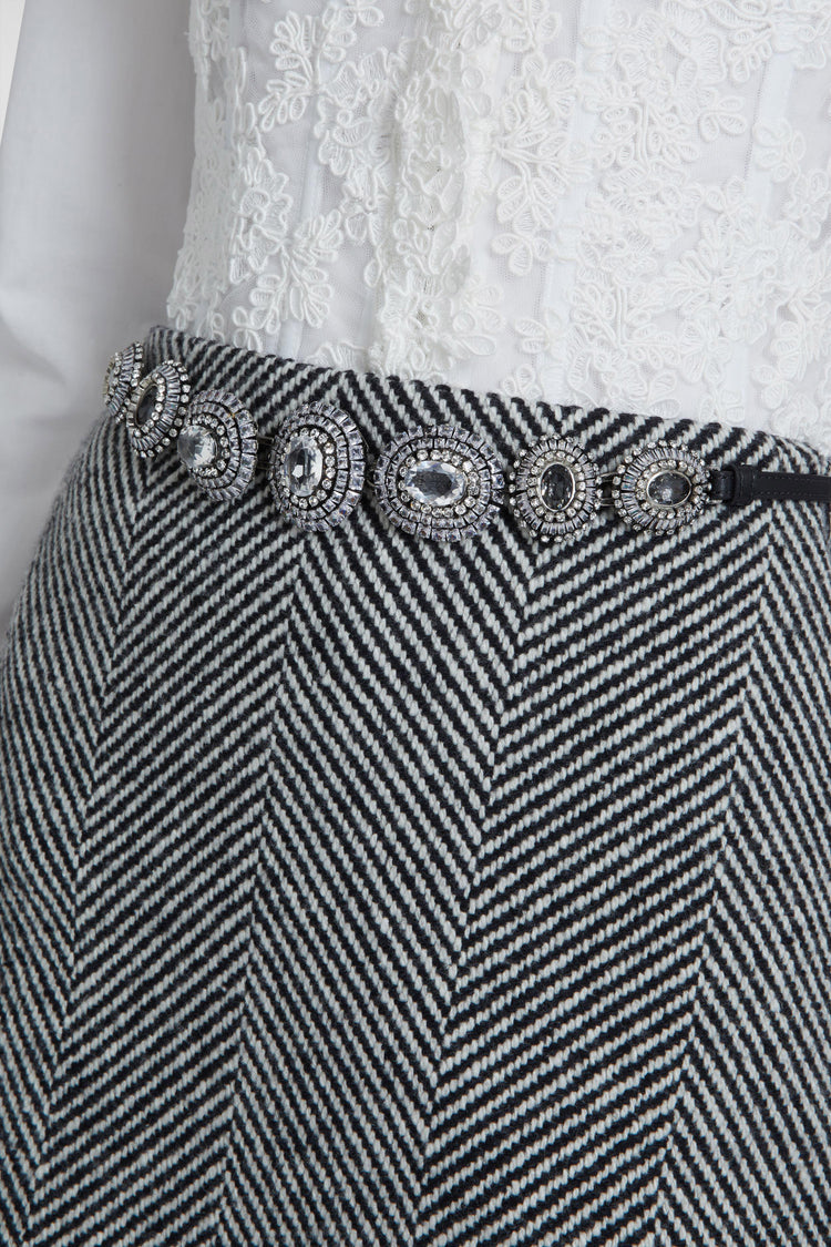 Virgin wool blend mini skirt with herringbone pattern