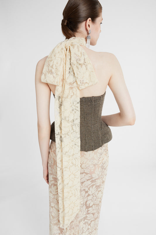 "Piccolo punto" lace scarf with tone-on-tone crystals