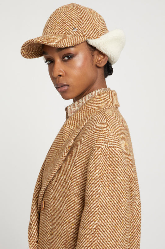 Virgin wool blend hat with herringbone pattern