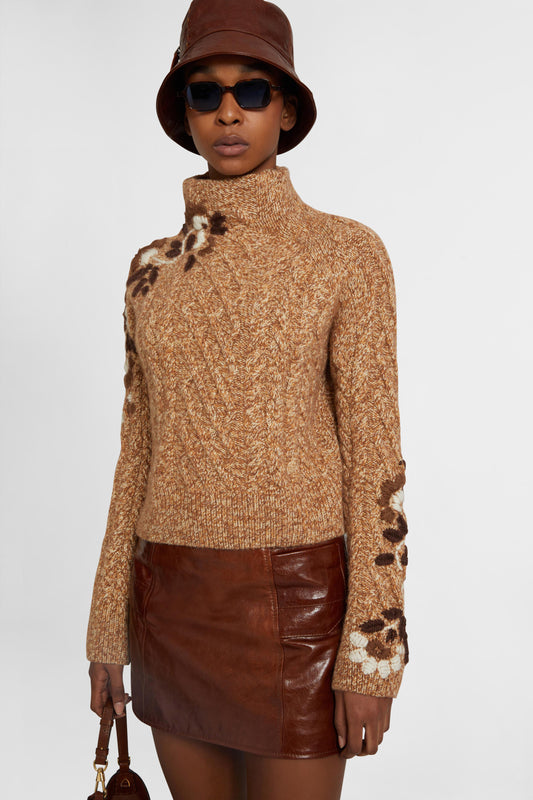Pure cashmere sweater with braids and three-dimensional floral embroidery made by hand