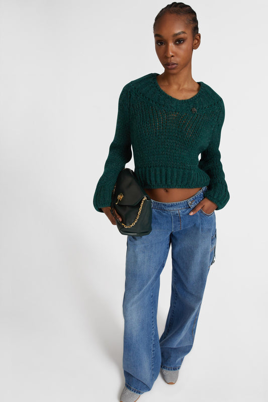 Cropped sweater in an alpaca, mohair and merino blend with a V-neck and baguette crystals