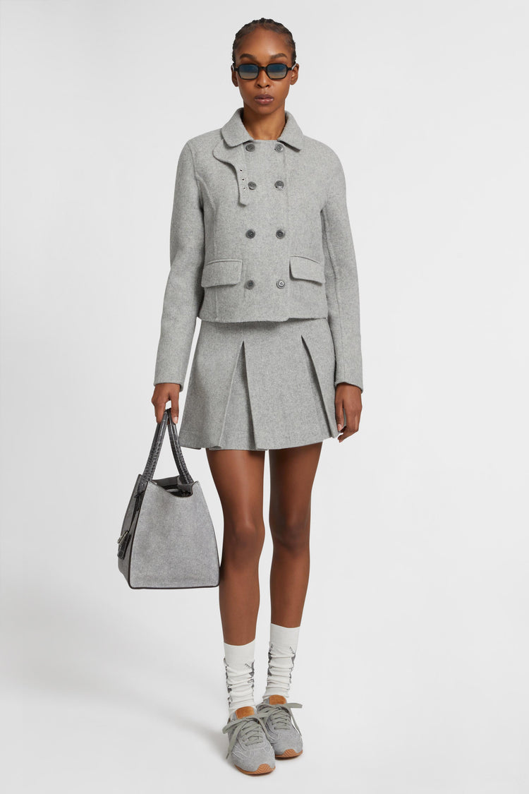 Short double-breasted coat in virgin wool blend with adjustable collar