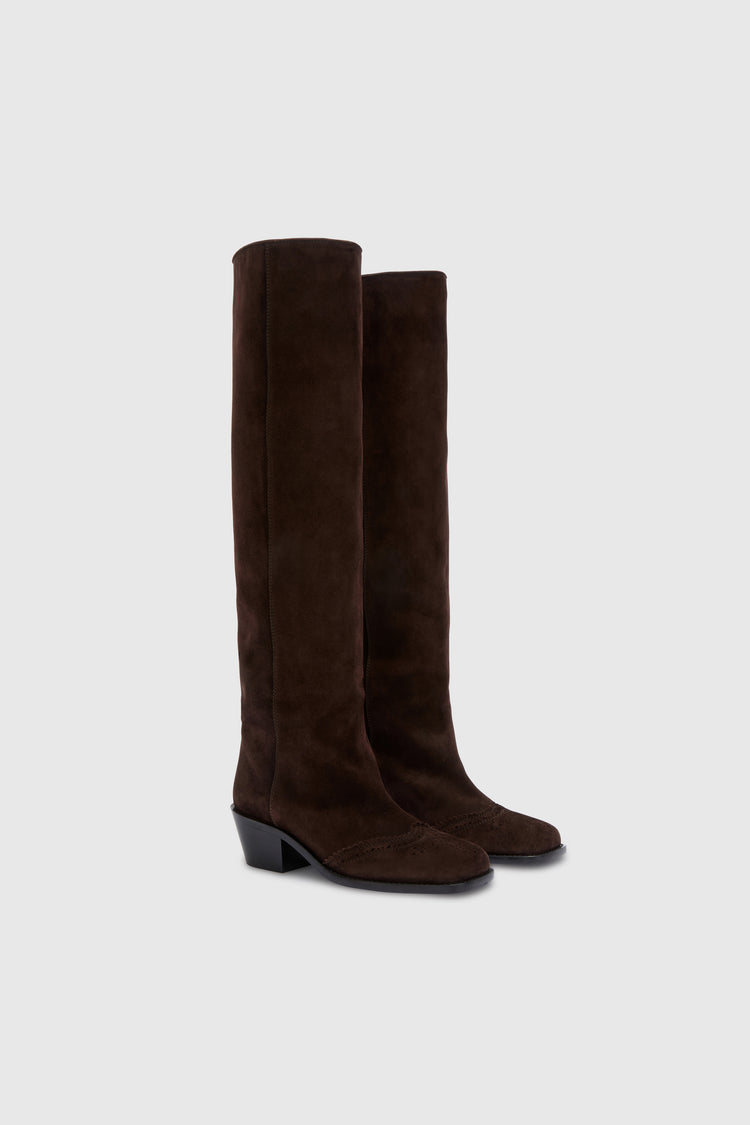 Stretch calfskin boot with brogue detail