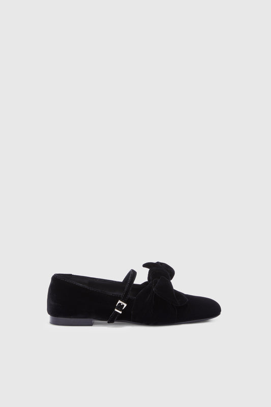Velvet ballerina with oversized bow