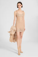 Abito sottoveste in tulle plumetis con cristalli e spallini a fiocco