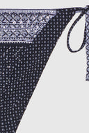 Regular bikini bottoms with side ties in bandana print