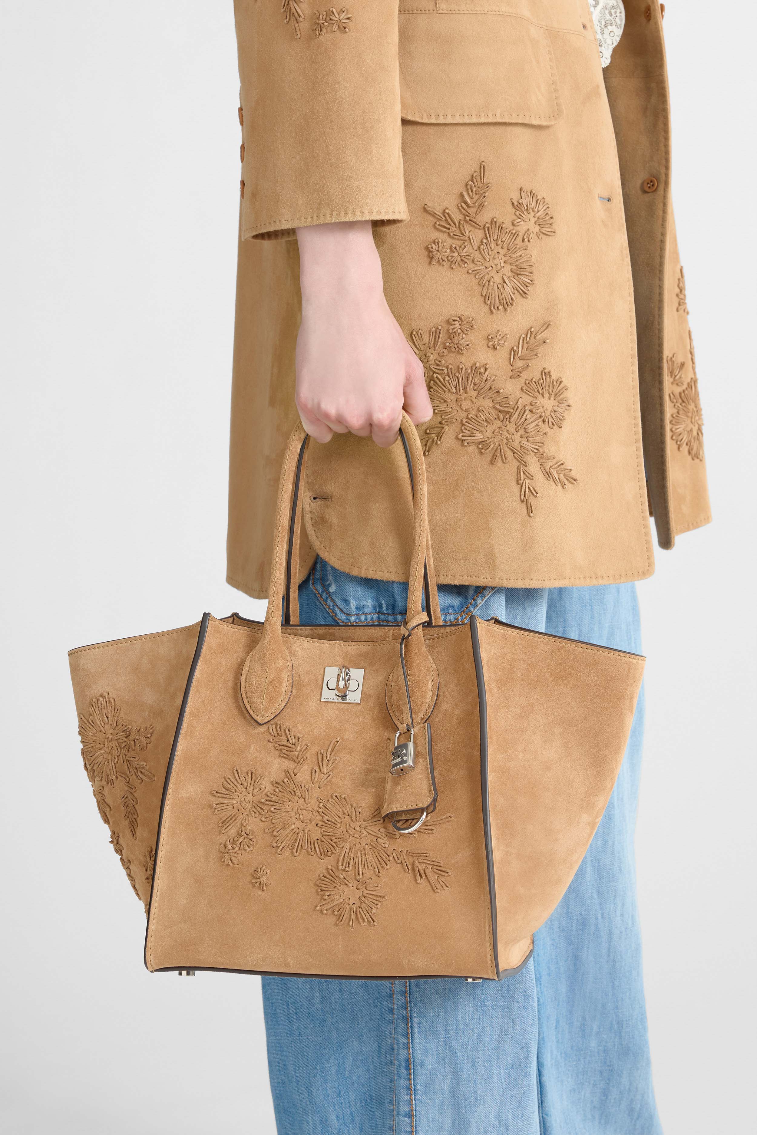 Maggie Medium in suede calfskin with hand-embroidered floral