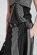 Black belt in calfskin with loop buckle