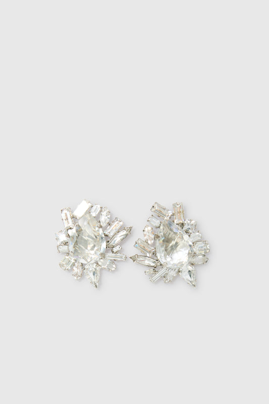 Clip-on daisy earrings