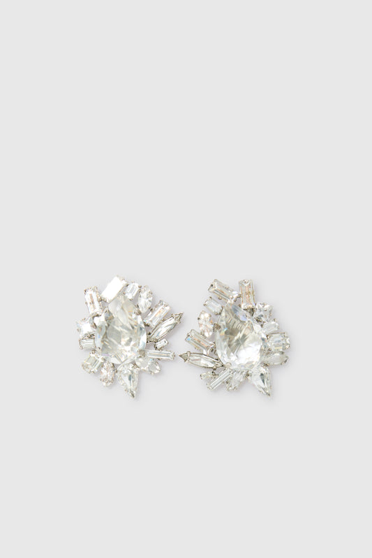 Clip-on daisy earrings