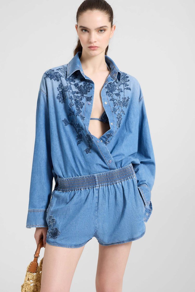 Camicia in denim di cotone con ricamo floreale
