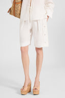 Pure linen bermuda shorts with three-dimensional floral embroidery