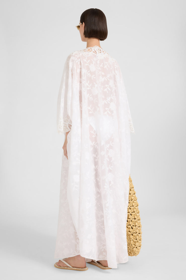 Kaftano in voile di puro cotone con ricamo floreale all over