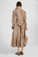 Trench in georgette tecnica con stampa denim