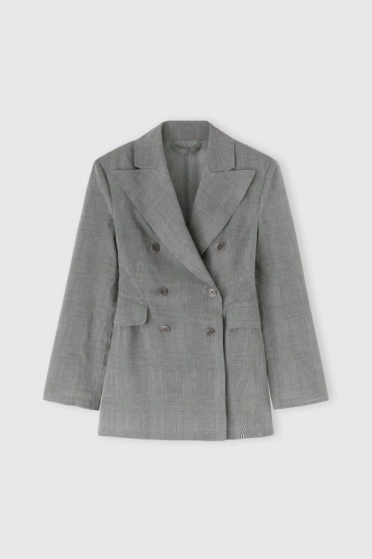 Fitted double-breasted jacket in technical georgette, sculptural model