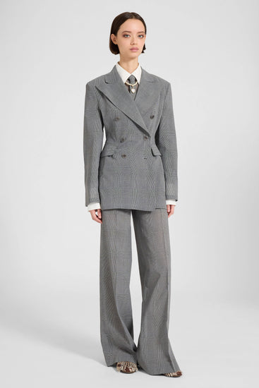 Fitted double-breasted jacket in technical georgette, sculptural model
