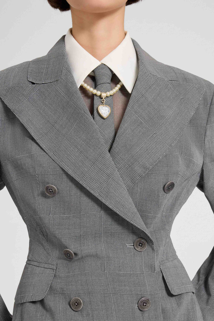 Fitted double-breasted jacket in technical georgette, sculptural model