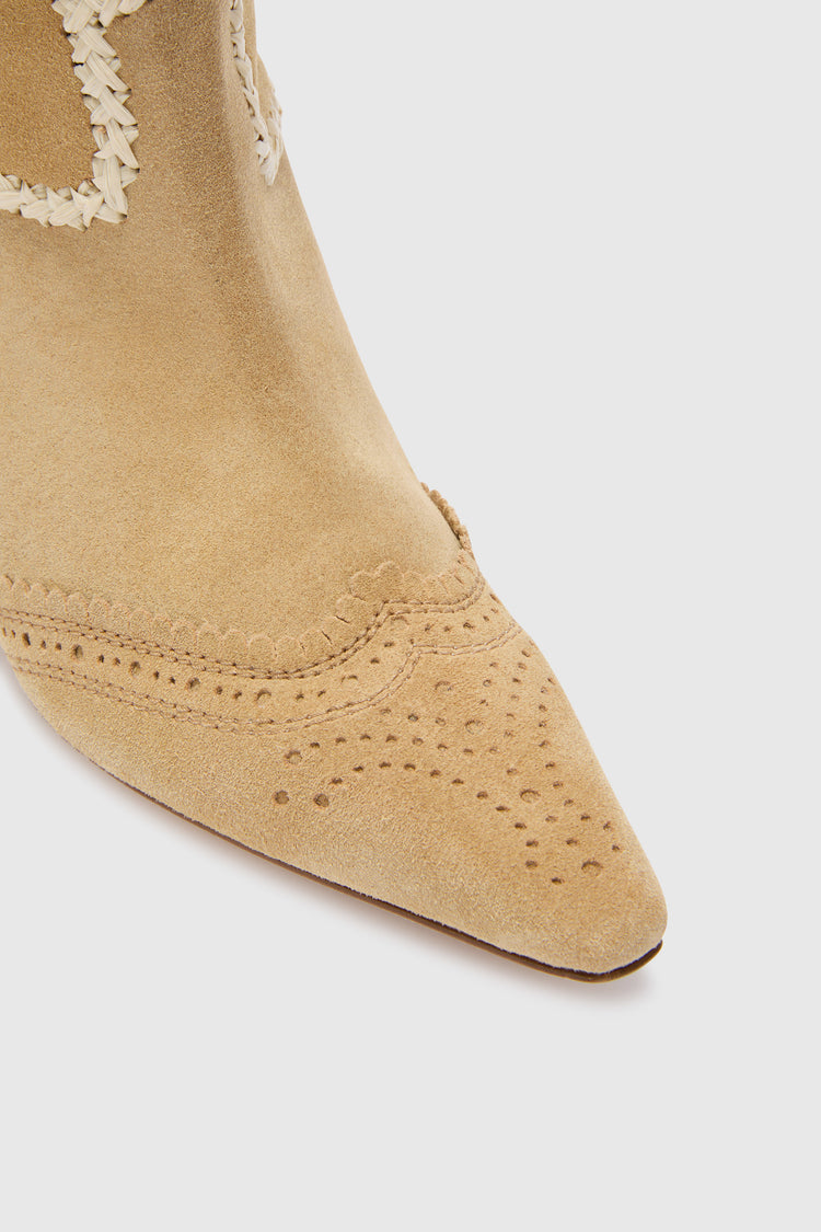 Low boot in crosta with raffia embroidery