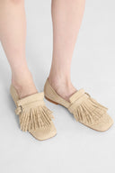 Suede College loafer with fringes and daisy buckle