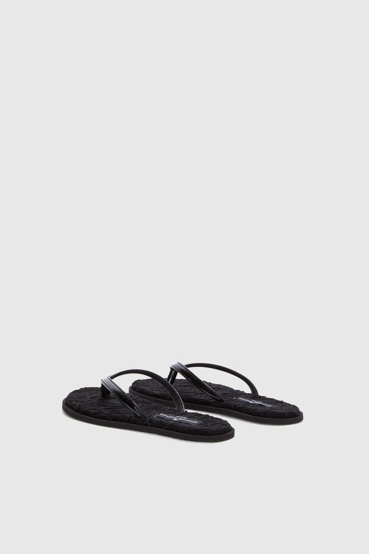 Tongs en dentelle noire