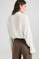 Silk crêpe de chine shirt with sash collar and Valencienne lace details