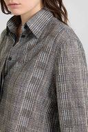 Camicia in marocain di viscosa stampa Principe di Galles con cristalli tono su tono