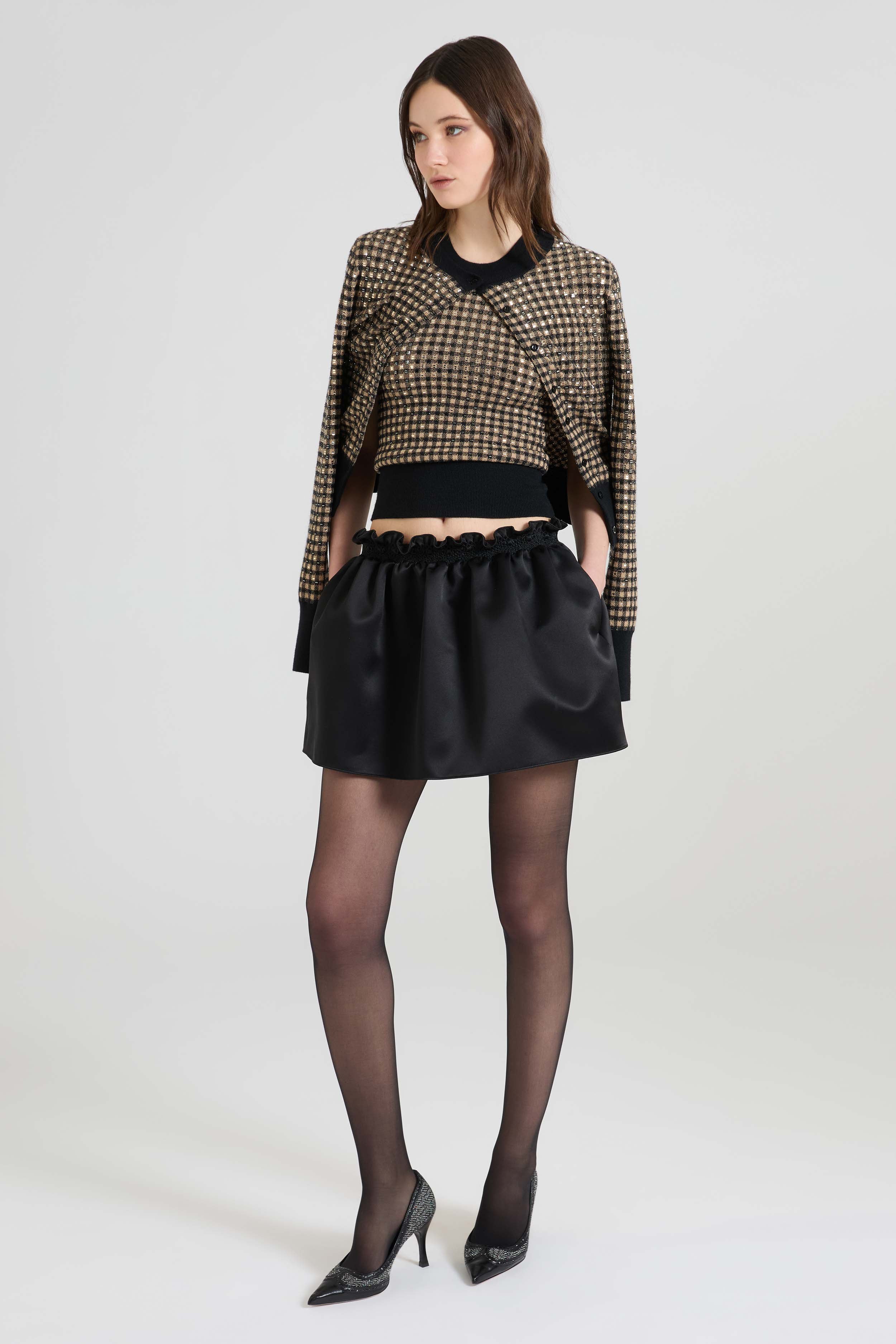Balloon skirt in pure silk satin with floral embroidery