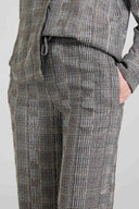 Pantalone relaxed tailoring in marocain a stampa Galles con cristalli