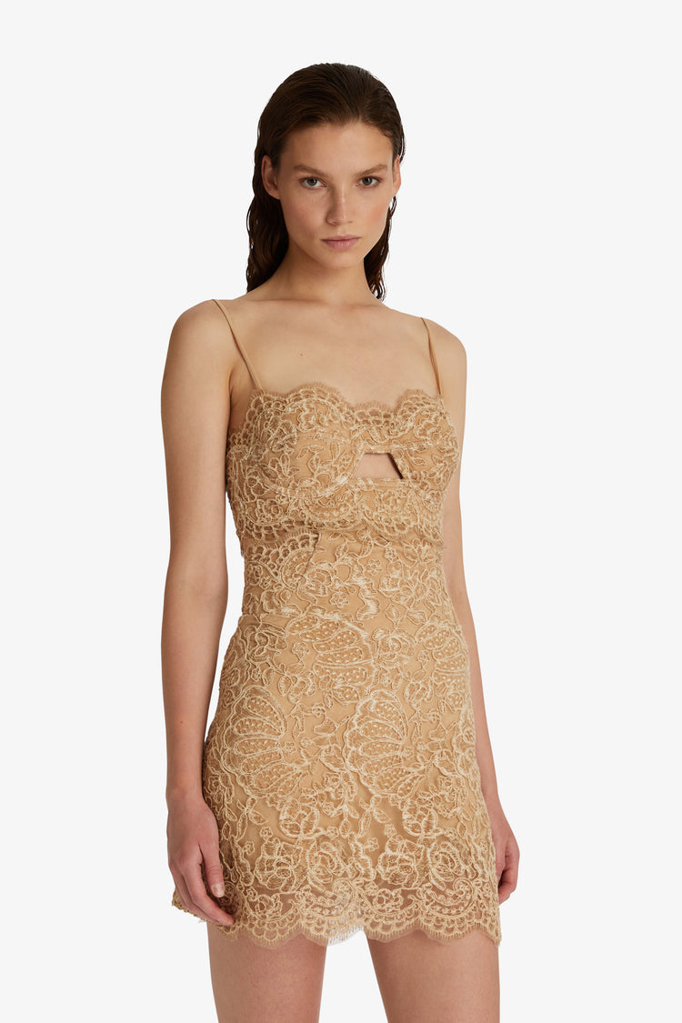 Cut-out dress in pizzo