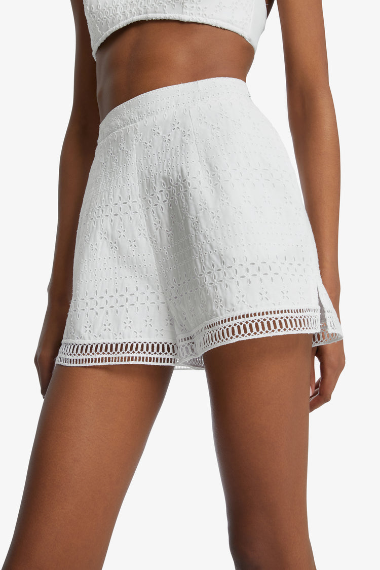 Shorts in sangallo